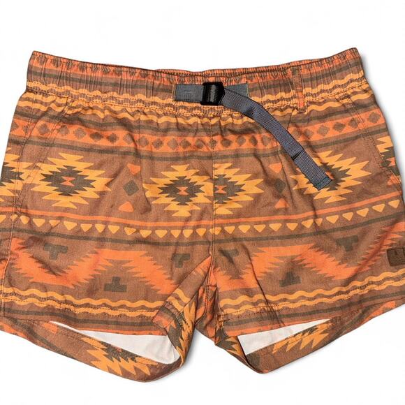 Made To Roam Aztec Print Hiking Shorts w/ Belt – Women’s Medium - Picture 1 of 4